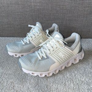 ON Cloudswift Running Shoes